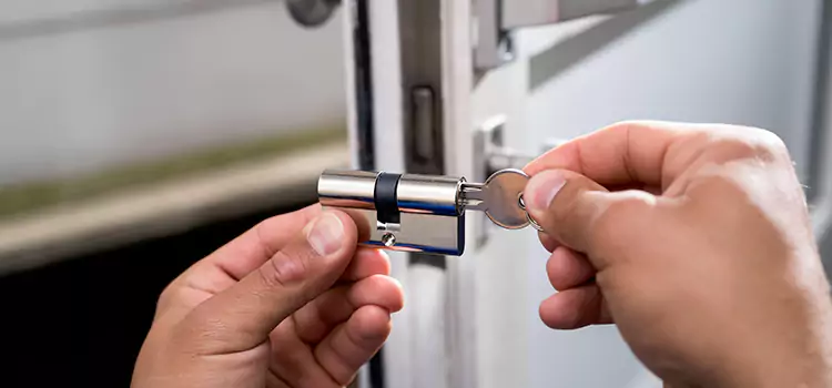 Emergency Locksmith for House Candler-McAfee